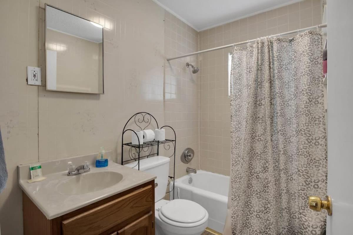 2-Bedroom Pet-Friendly Apartment In East Knoxville Exterior photo